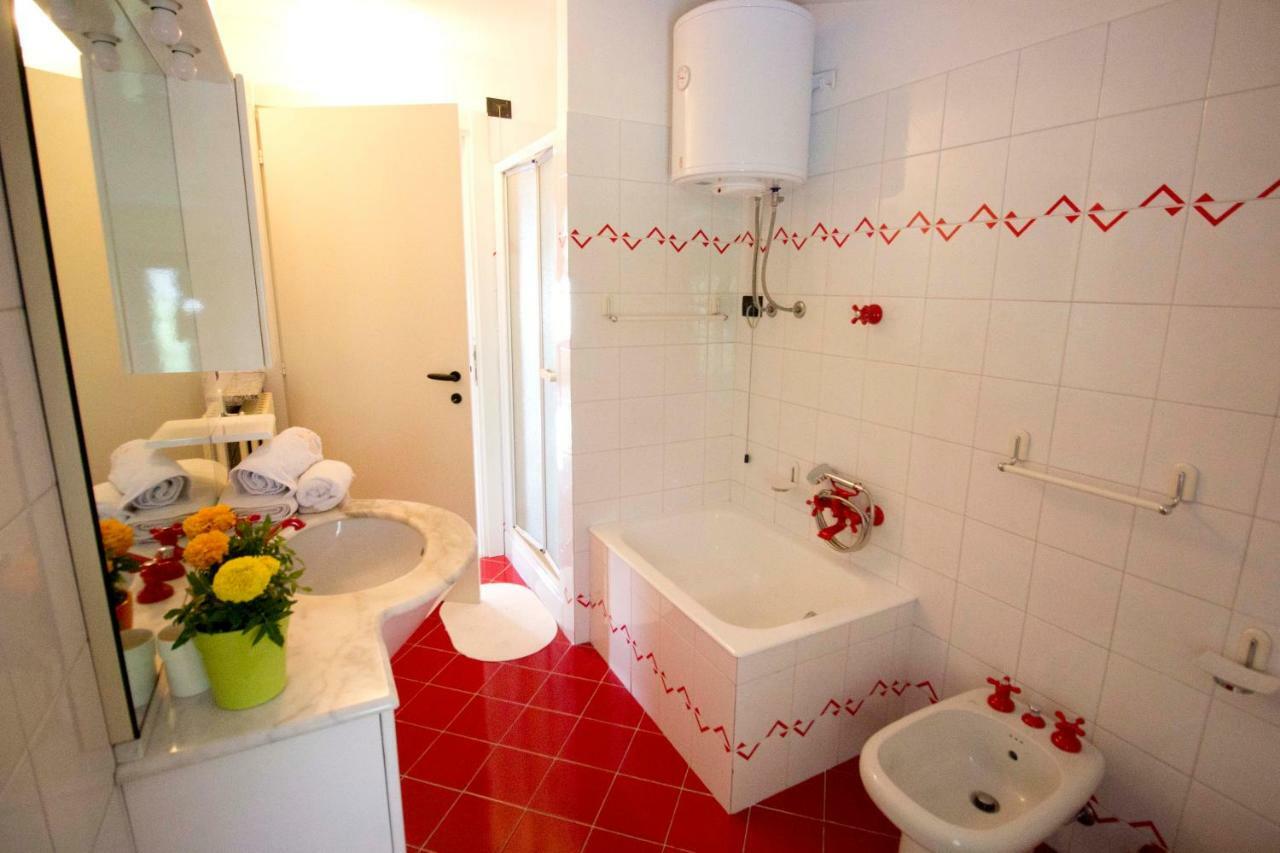 L'Ora Appartement Marone Buitenkant foto